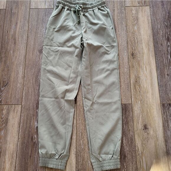 Nwt Only track pant size xs light olive green - Picture 13 of 13